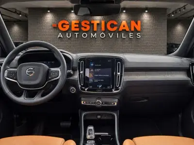 Volvo XC40 2022 · foto 14