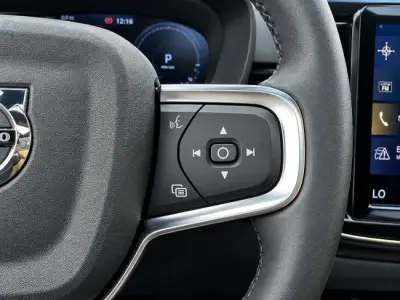 Volvo XC40 2022 · foto 12