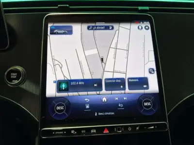 Mercedes-Benz EQE SUV 2023 · foto 14