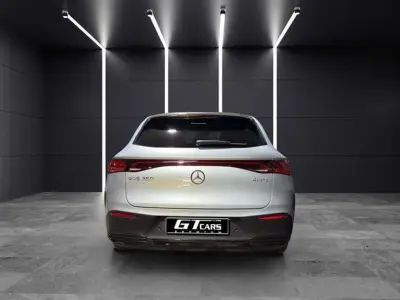 Mercedes-Benz EQE SUV 2023 · foto 5