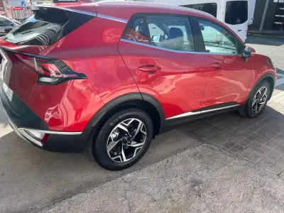KIA Sportage 2023 · foto 4
