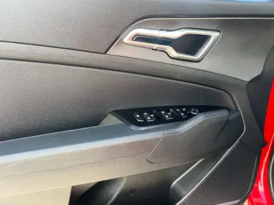 KIA Sportage 2023 · foto 9