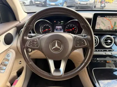Mercedes-Benz Clase GLC 2017 · foto 6