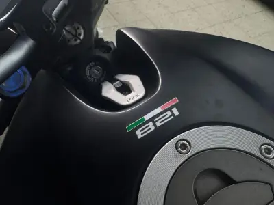 Ducati Monster 821 2018 · foto 8