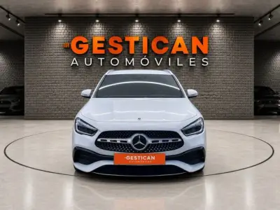 Mercedes-Benz GLA 2023 · foto 3