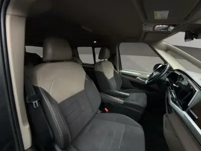 Volkswagen Multivan 2023 · foto 7