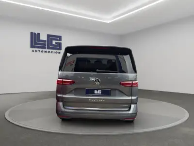 Volkswagen Multivan 2023 · foto 5