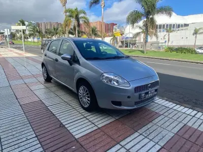 Fiat Punto 2009 en Gran Canaria · CEC