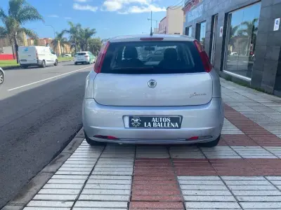 Fiat Punto 2009 · foto 6