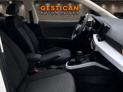 SEAT Arona 2023 · foto 10