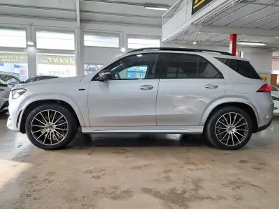 Mercedes-Benz GLE 2021 · foto 5
