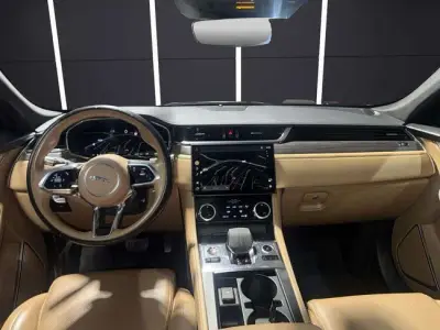 Jaguar F-Pace 2021 · foto 9