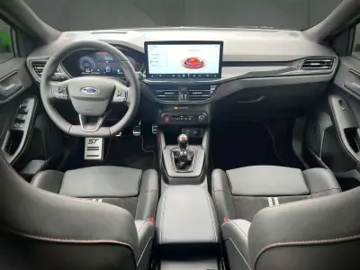 Ford Focus ST 2025 · foto 6