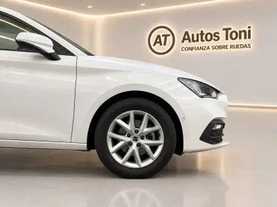 SEAT León 2025 · foto 8