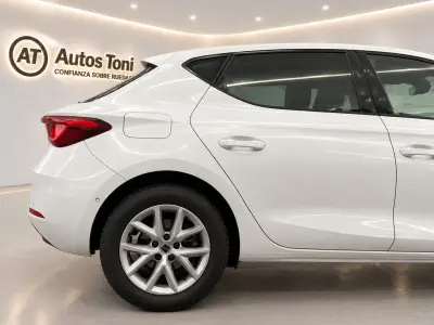 SEAT León 2025 · foto 9