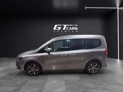 Mercedes-Benz Clase T 2023 · foto 2