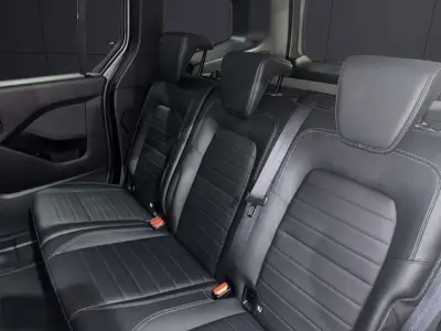 Mercedes-Benz Clase T 2023 · foto 13