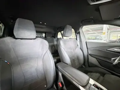 BMW iX2 2024 · foto 9