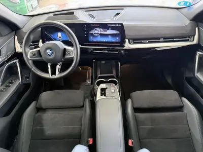 BMW iX2 2024 · foto 13