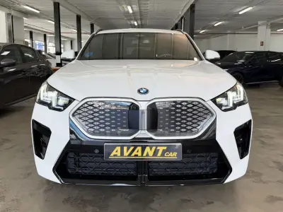 BMW iX2 2024 · foto 2