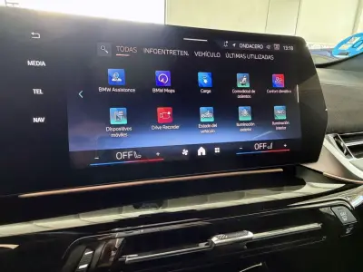 BMW iX2 2024 · foto 18