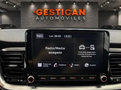KIA Stonic 2024 · foto 15