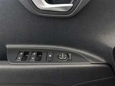 KIA Stonic 2024 · foto 18