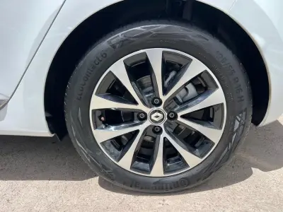 Renault Clio 2023 · foto 7