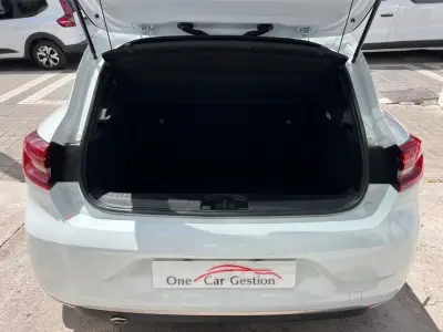 Renault Clio 2023 · foto 13
