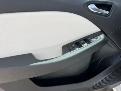 Renault Clio 2023 · foto 9