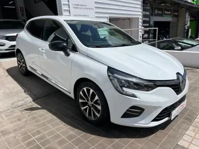 Renault Clio 2023 · foto 3