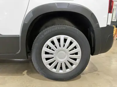 Peugeot Rifter 2021 · foto 8