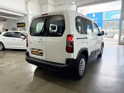 Peugeot Rifter 2021 · foto 5
