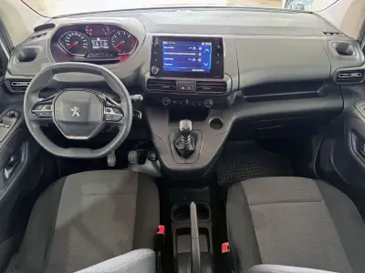Peugeot Rifter 2021 · foto 13