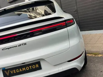 Porsche Cayenne Coupe 2025 · foto 8