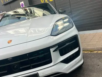 Porsche Cayenne Coupe 2025 · foto 7