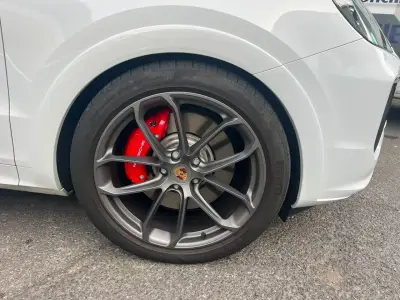 Porsche Cayenne Coupe 2025 · foto 3