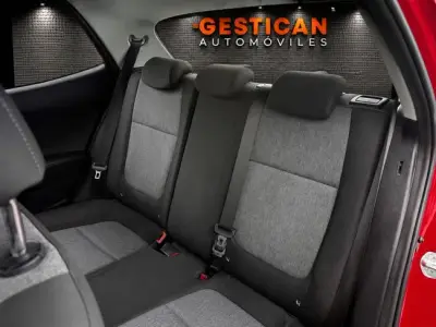KIA Stonic 2023 · foto 19
