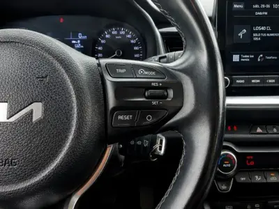 KIA Stonic 2023 · foto 7