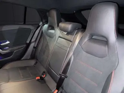 Mercedes-Benz CLA 2023 · foto 16
