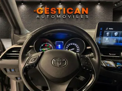 Toyota C-HR 2020 · foto 11