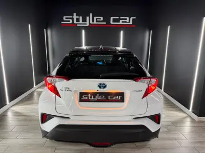 Toyota C-HR 2019 · foto 2