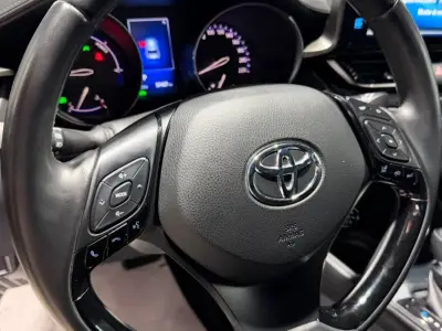 Toyota C-HR 2019 · foto 5