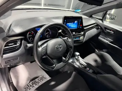 Toyota C-HR 2019 · foto 6