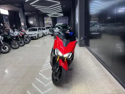 Yamaha TMAX 530 2018 · foto 3