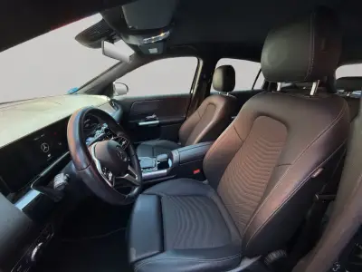 Mercedes-Benz GLA 2024 · foto 8