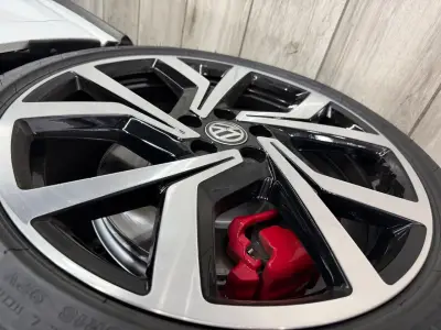 Volkswagen Polo GTI 2019 · foto 6
