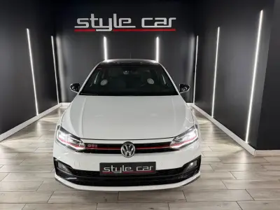 Volkswagen Polo GTI 2019 · foto 2