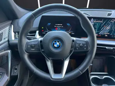 BMW iX1 2023 · foto 7
