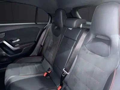 Mercedes-Benz Clase A 2025 · foto 16